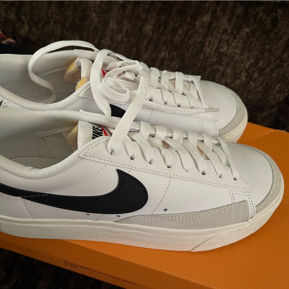 Nike